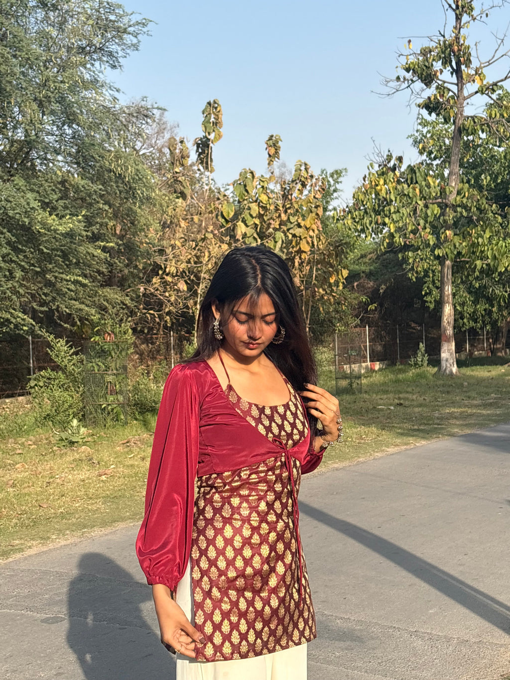 Banarasi Zoya With Sleeves Kurti